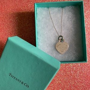 Return to Tiffany Heart Tiffany & Co. necklace